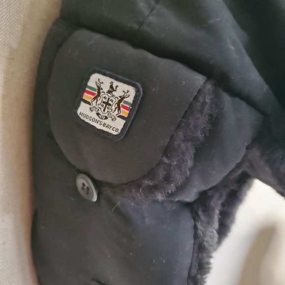 Faux Fur Canada Trapper Hat - Picture 2 of 2